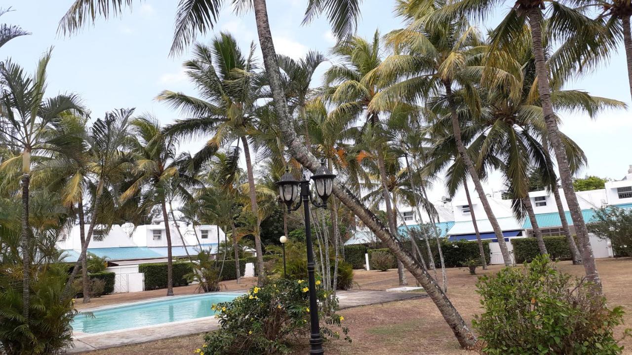 Peaceful And Private Villa Grand Baie Exterior photo