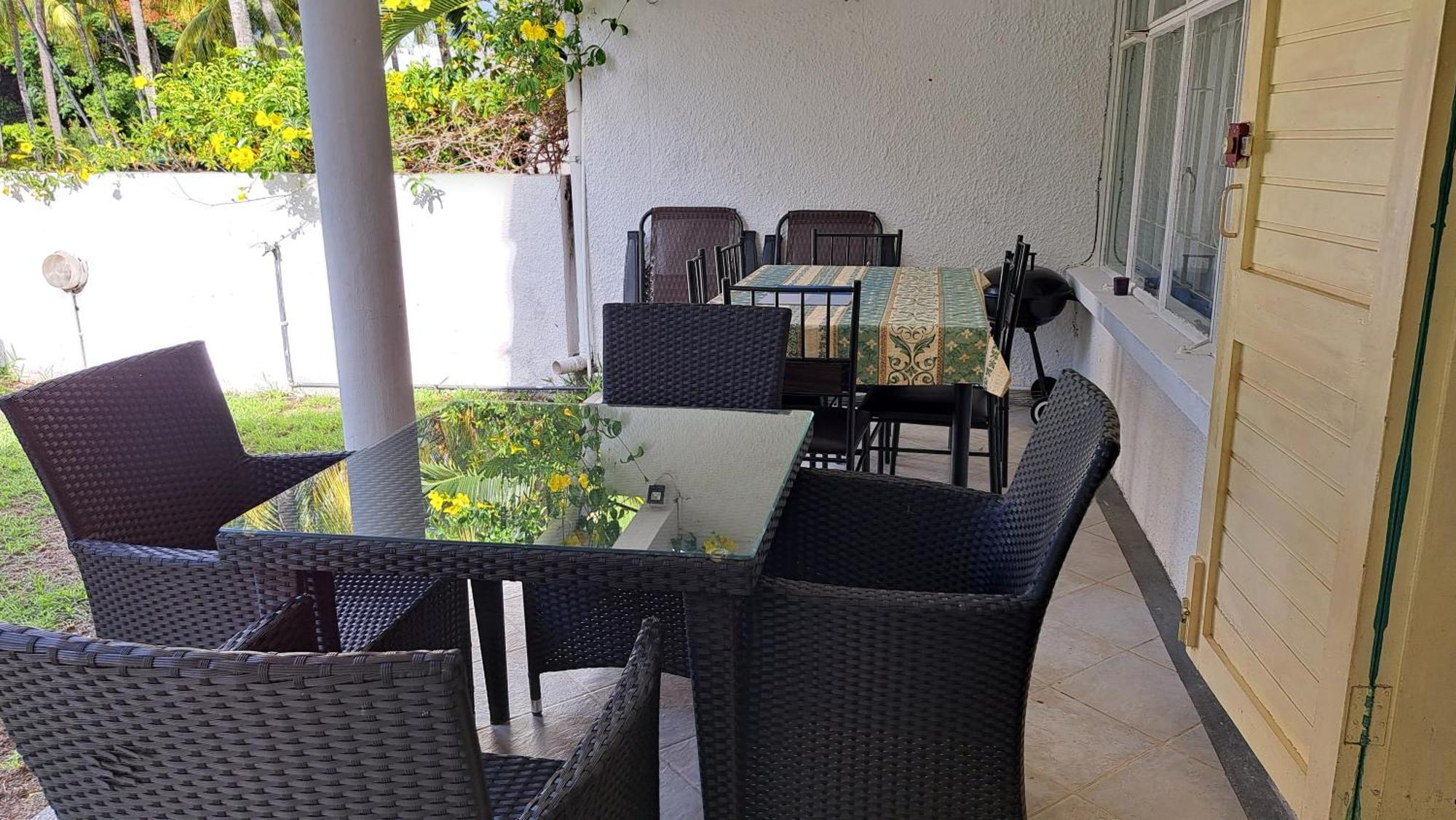 Peaceful And Private Villa Grand Baie Exterior photo
